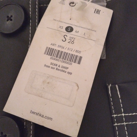 🎁 Zara Faux Leather Mini Skirt, Black w/ White Stitching, Pockets Front Buttons - Picture 13 of 13